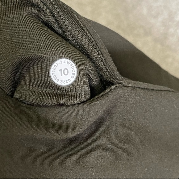Lululemon Align High-Rise Pant with Pockets 25" Dark Olive - Picture 7 of 7